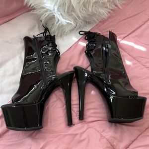 Pleaser boots